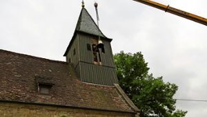 Die Alte Kirche in Hedelfingen hat  wieder eine Glocke bekommen. Foto: Caroline Friedmann
