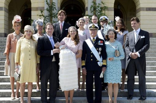 Die schwedische Königsfamilie, hier 2014 noch mit weniger Nachwuchs, verkleinert sich. Foto: dpa/Jessica Gow