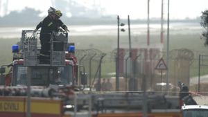 Rettungskräfte am internationalen Flughafen von Malta. Foto: AFP