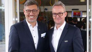 Aufsichtsratschef Claus Vogt (li.) und Vorstandschef Alexander Wehrle vom VfB Stuttgart. Foto: Baumann/Hansjürgen Britsch