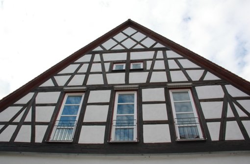 Bei der Sanierung von 1986 bis 1988 wurde historisches Fachwerk-Holz aus Gebäuden in ganz Baden-Württemberg verbaut. Foto: Bernd Zeyer