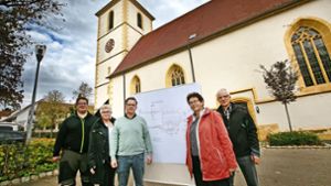 Die Sanierung liegt Kevin Wenzel, Dagmar Weber, Pfarrer Ronald Scholz, Ev-Marie Lenk und Andreas Rau (von links) am Herzen. Foto: Ines Rudel