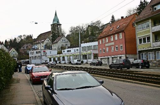 Die Böblinger Straße ist eines der Hauptprobleme in Kaltental. Sie ist über weite Strecken unansehnlich und zerschneidet den Stadtteil. Foto: Archiv Kai Müller