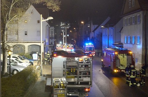 Die Feuerwehr musste nach einem Gasaustritt ein Hotel im Calwer Stadtteil Hirsau evakuieren. Foto: Feuerwehr Calw