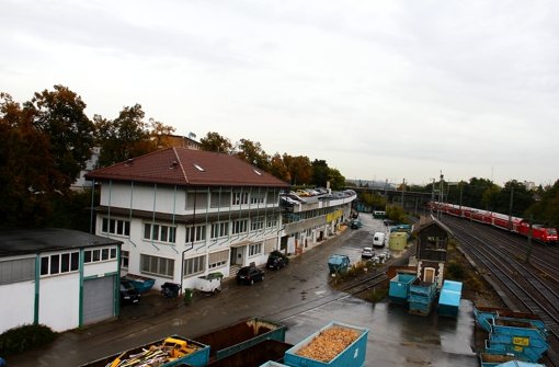Auf dem ehemaligen Güterbahnhof-Gelände haben sich rund 30 Kulturschaffende und Existenzgründer angesiedelt. Foto: Georg Friedel