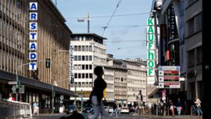 Verdi: Filialschließungen keine Lösung für Kaufhof und Karstadt