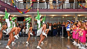 Die Grüne Garde tanzt. Foto: Horst Dömötör