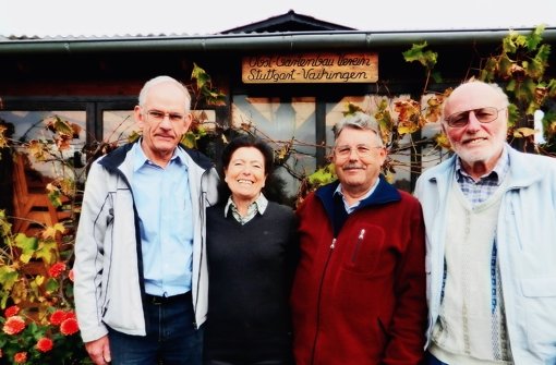 Ein eingespieltes Team: Richard Mochel (von links), Ursula Heidi, Hans Stumpp und Georg Kahl bilden den Vorstand des Obst- und Gartenbauvereins Vaihingen. Foto: Nora Stöhr