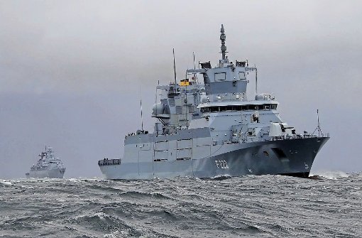 Muss derzeit zeigen, was sie kann: Die Fregatte“Baden-Württemberg“ auf Erprobungsfahrt in der Nordsee. Foto: Marine