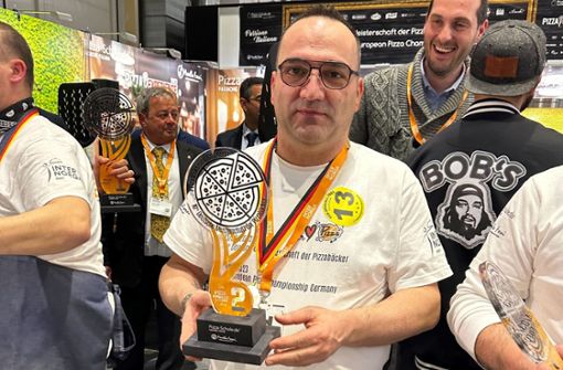 Domenico Tedesco holt bei der Deutschen Pizzameisterschaft den zweiten Platz. Foto: privat