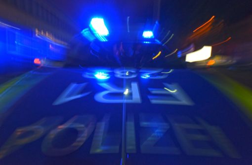 Die Polizei meldet einen schweren Verkehrsunfall in Baiersbronn. Foto: dpa/Patrick Seeger
