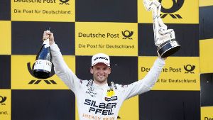 Maro Engel im Glück: in Moskau gewinnt er sein erstes DTM-Rennen. Foto: dpa