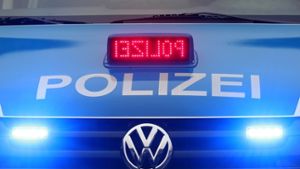 Bei einem Unfall auf der A8 im Kreis Esslingen verunglückt ein Rollerfahrer. Foto: dpa