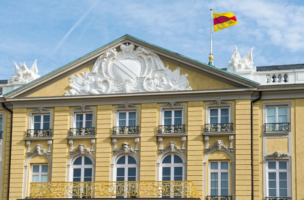 Die badische Flagge darf wieder auf dem Karlsruher Schloss wehen. Foto: Badisches Landesmuseum