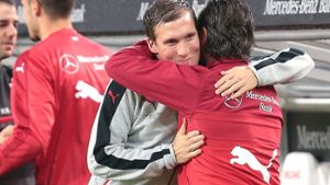 VfB-Coach Hannes Wolf freut sich über den Heimsieg. Foto: Pressefoto Baumann