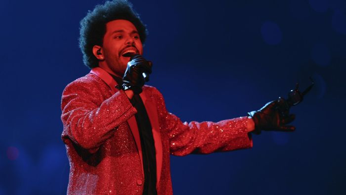 Auftritt von The Weeknd wird zum Twitter-Hit