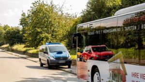 Esslingen: Vermutlich Reizgas in Linienbus versprüht