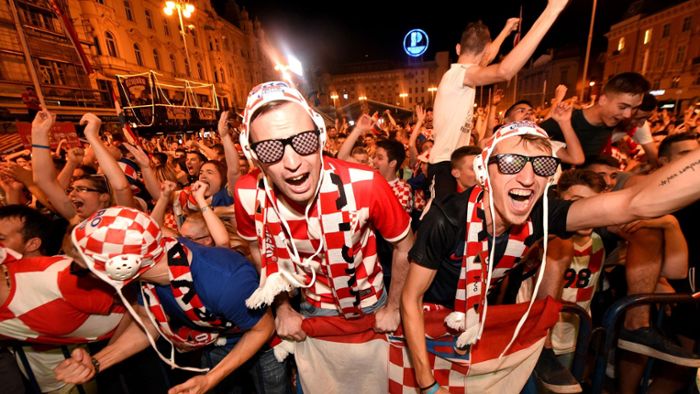 So verrückt feiern die Kroaten den Erfolg ihres Teams