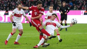 Die Spieler des VfB Stuttgart kamen im Bundesliga-Spiel beim FC Bayern München oft einen Schritt zu spät. Foto: Pressefoto Baumann