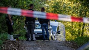Polizei sucht Hinweise zu Leiche im Waldstück