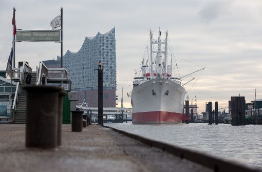 Der im Hamburger Hafen gefundene Tote ist HSV-Manager Timo Kraus. Foto: dpa