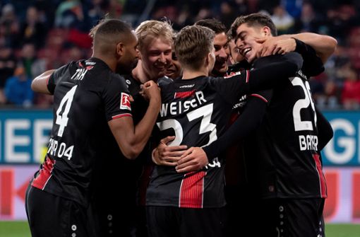 Leverkusen schoss in nur 36 Minuten sechs Tore gegen Eintracht Frankfurt. Foto: dpa