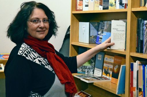 Hiltrud Singer hat die Rohrer Buchhandlung 2015 übernommen. Am 9. März öffnet sie zum letzten Mal die Türen des kleinen Ladens. Foto: Sandra Hintermayr
