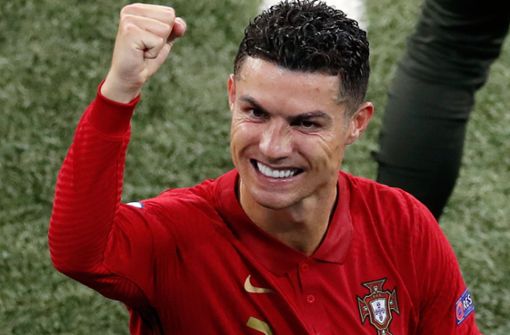 Cristiano Ronaldo spielt mit den Portugiesen gegen die Mannschaft aus Belgien beim EM-Achtelfinale. Foto: dpa/Laszlo Balogh