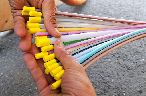 Glasfaserkabel sind notwendig für das schnelle Internet. Foto: dpa