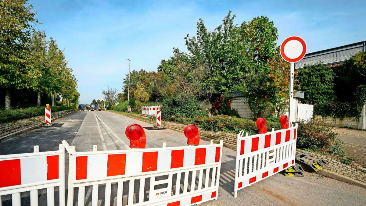 Baustelle in wichtiger Leonberger Trasse: Anlieger beklagen „Wild West“ in der Berliner Straße