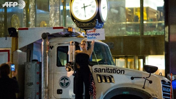 Lady Gaga protestiert gegen Wahlsieger Trump