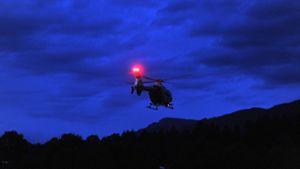 Überfall auf Spielhalle – Polizei fahndet mit Helikopter