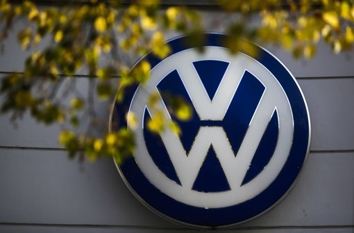Der VW-Konzern steckt tief im eigenen Abgas-Skandal fest. Foto: AP