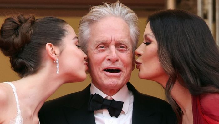  Cannes-Küsschen für Michael Douglas