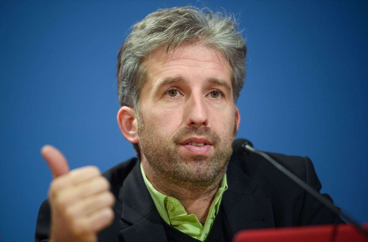 Boris Palmer, der Oberbürgermeister von Tübingen, trägt gern hellgrüne Oberhemden.