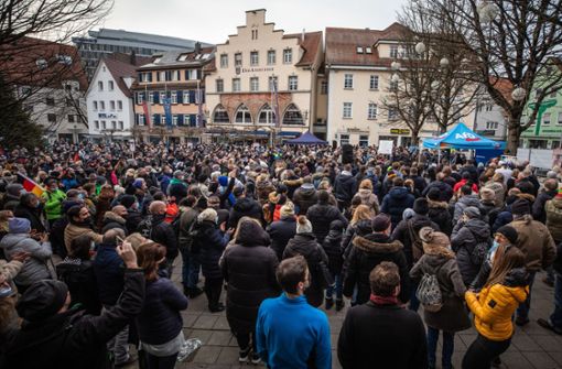 In Göppingen hatte die AfD zu einer Demonstration gegen die Corona-Maßnahmen der Bundesregierung aufgerufen. Foto: dpa/Christoph Schmidt