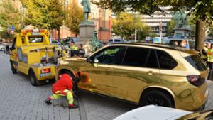 Der abgeschleppte Gold-SUV sorgte zu Wochenbeginn für Wirbel in den sozialen Netzwerken. Foto: AFP/GERHARD BERGER