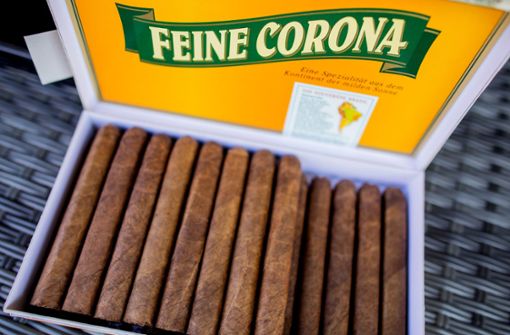 „Corona“ ist ein bestimmtes Zigarren-Format. Weitere „Corona“-Dinge gibt es in unserer Bildergalerie. Foto: dpa/Rolf Vennenbernd