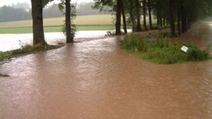 Das Hochwasser 2010 hat auch die Körsch über die Ufer treten lassen. Experten warnen, dass  durch den Klimawandel Starkregen auch in Süddeutschland zunehmen könnte. Foto: Judith Saegesser