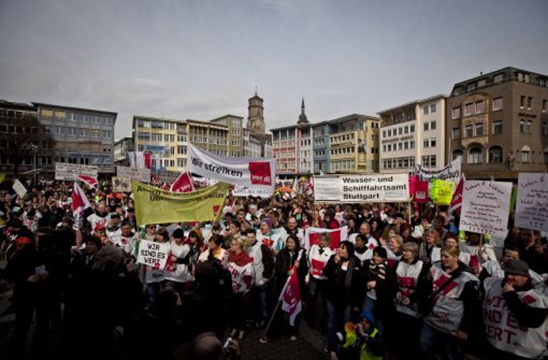 Wunderschne Verdi Stuttgart Streik Fotosnull