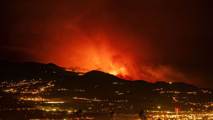 Waldbrand zwingt zu weiteren Evakuierungen