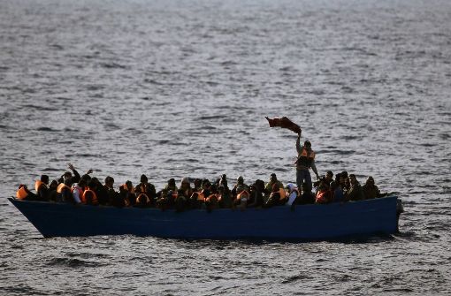 Weiterhin kommen regelmäßig Flüchtlinge an den Grenzen der EU an. Foto: AP