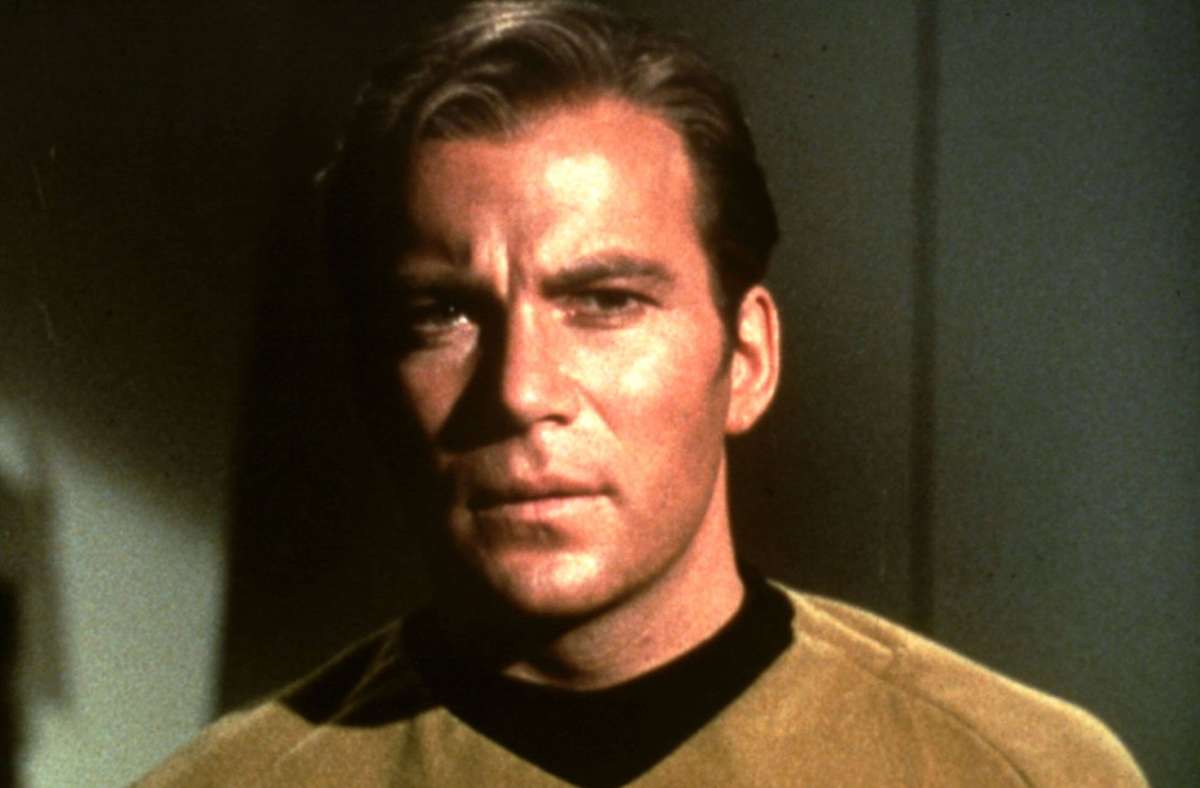 Unvergessen: William Shatner als Captain James T Kirk in Star Trek, die Serie hieß in Deutschland „Raumschiff Enterprise“