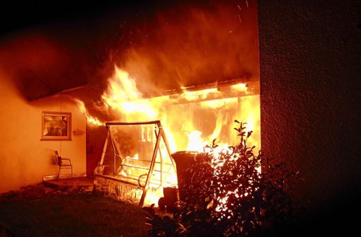 Die Feuerwehr konnte verhindern, dass die Bewohner des Hauses verletzt werden. Foto: Feuerwehr Oberstenfeld