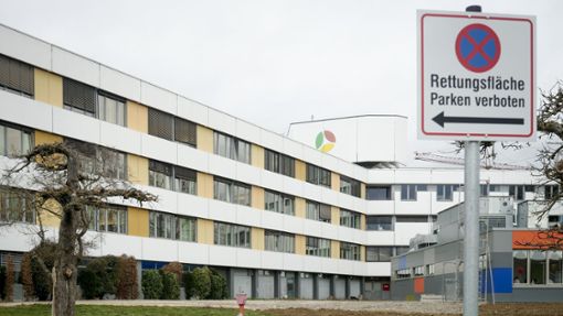 Das Krankenhaus in Leonberg bleibt der nördliche Außenposten des Klinikverbundes Südwest. Foto: Archiv/Simon Granville