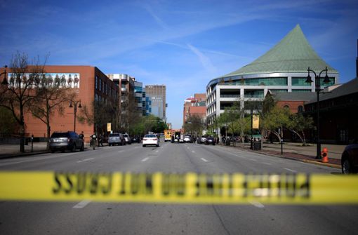 In Louisville kam es zu den tödlichen Schüssen. Foto: AFP/LUKE SHARRETT