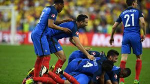 Die Franzosen haben das Auftaktspiel der Fußball-EM gegen Rumänien gewonnen. Foto: AFP