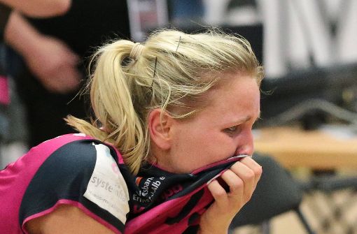 Tränen bei Tonje Loseth: die Norwegerin verlässt Metzingen ohne Titel. Foto: Baumann