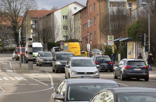 In der Schorndorfer Straße tut die Stadt Esslingen etwas für Radfahrer. Foto:  