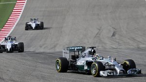 Mercedes-Pilot Lewis Hamilton hat den Großen Preis der USA in der Formel 1 gewonnen. Zweiter wurde Teamkollege Nico Rosberg. Foto: EPA